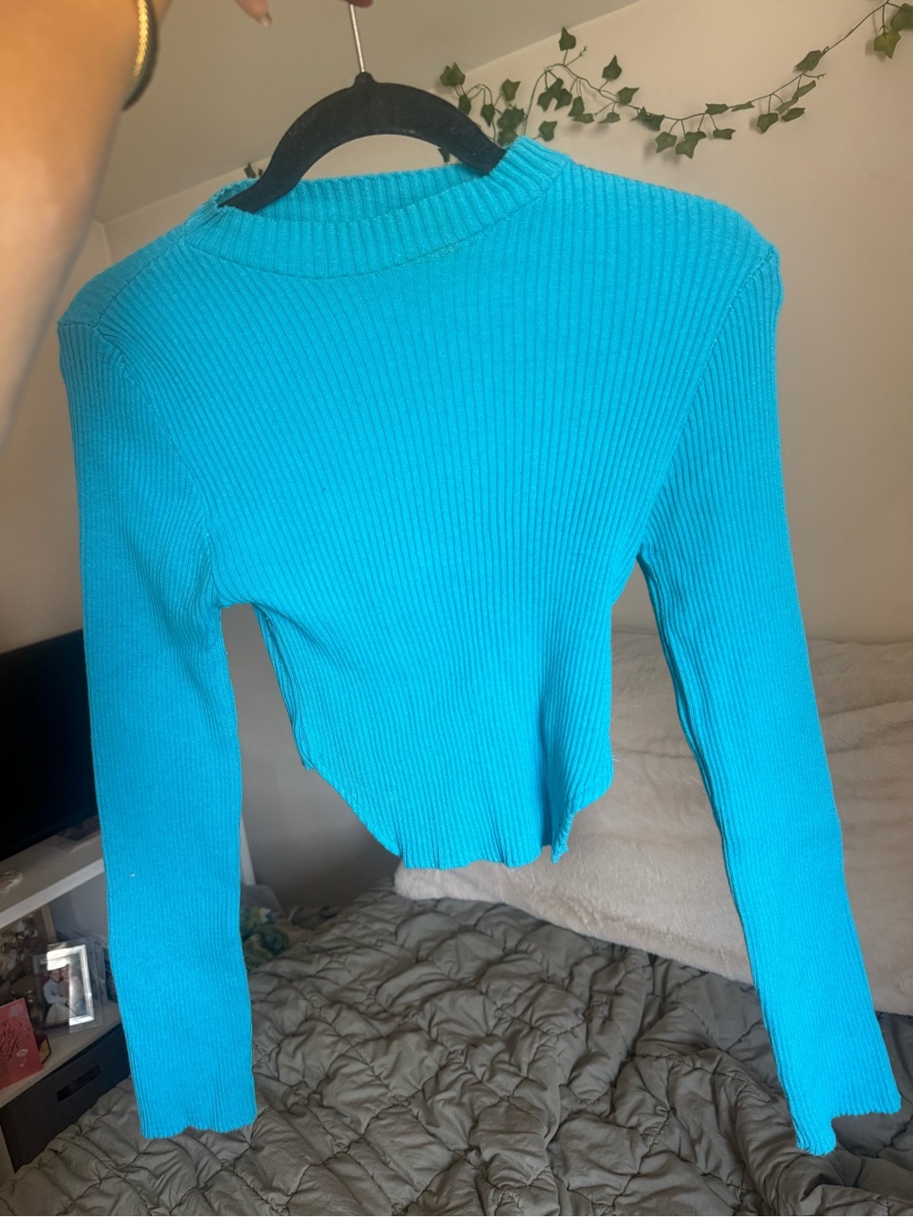 Bright Teal Ribbed Long-Sleeve Crop Top - Missguided
